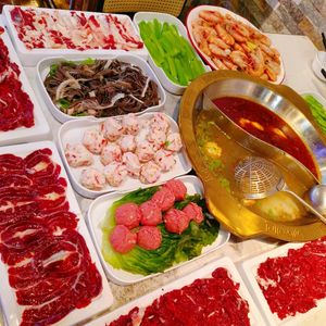 Chaoyuan Beef Hot Pot (Little Yellow Cow)