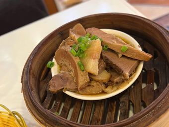 Yuxing Cantonese Dim Sum King (Hongzhan Central City Store)