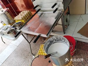 Yuewei Rice Noodle and Dumpling Soup (Ruxiang Apartment Branch)