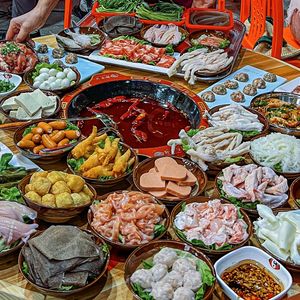 Guo Zhangshao Chongqing Old Hot Pot (Guangya Garden Store)