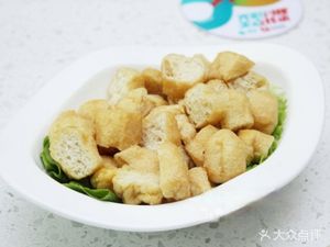 Zhi Zhi Xiang Huangfen Chicken Rice (Guangya Garden Store)