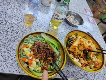 Shaanxi Style Noodle House