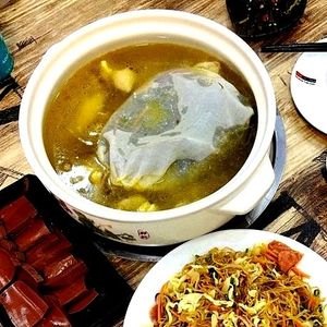 Weiji Dapu Medicinal Root Chicken
