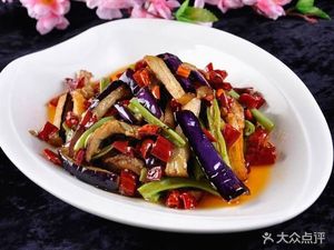 Lin's Farmhouse Specialty Restaurant (Shengping Store)