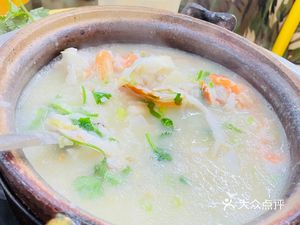 Rongji Shunxing Chaoshan Seafood Hot Pot (Longgang Store)