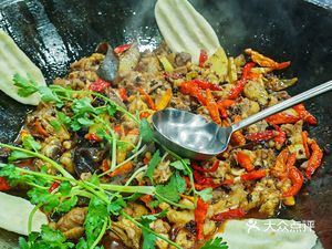 Premium Earth Pot Chicken