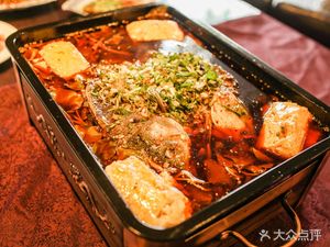 Xiao Yu Fu Hot Pot Fish & Clay Pot Dishes (Xinfu Jia Shopping Plaza Branch)