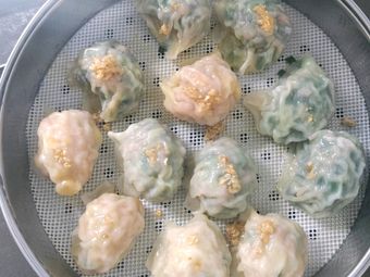 Lin's Mianhu Steamed Dumplings and Soup