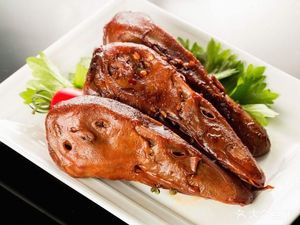 Hongji Longjiang Pig Foot Rice (Langwei Road Store)
