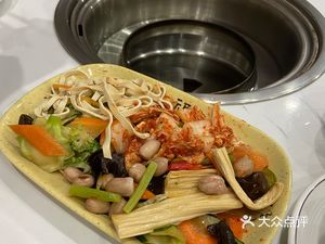 Northeast Grilled Meat Dumplings (Huashang New Garden Branch)
