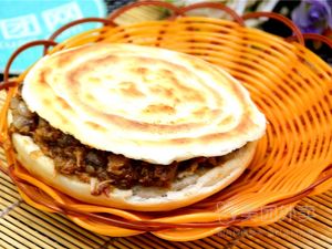 Zuo Zuo Xiang Lao Tongguan Rou Jia Mo & Shaanxi Cuisine
