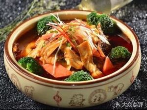 Xi Yangyang Spicy Hot Pot (Shengping Street Store)