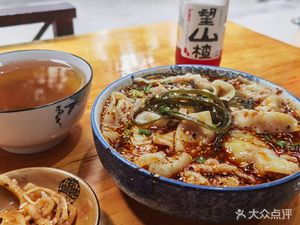 Zhengdian Beef Hand Torn Noodles (Jibu Street)