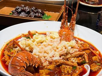 Shengsheng Yan · Private Family Recipes