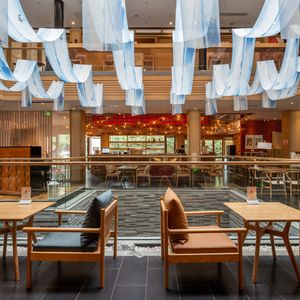 Lan Chong Bookstore · Vegetarian Siheyuan