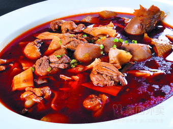 Guizhou Bamboo Shoot Chicken with Taro Chicken
