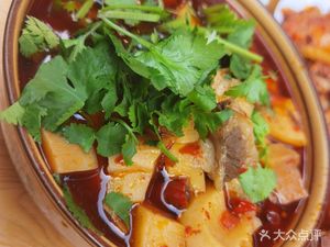 Furong Zengzi Douhua Fan (Dongguang Branch)