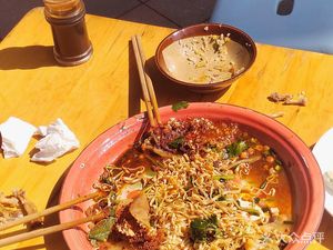Sour Cabbage Fish Noodles (Yueguang Liuyu Branch)