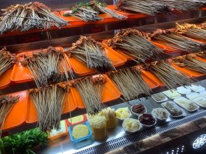 Huayang Chuang Gen Xiang (Huangjia Store)