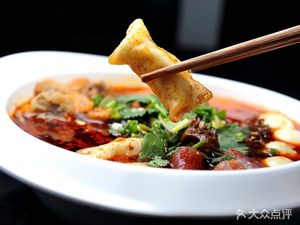 Longchang Hot Pot Spicy Pot (Tenglong Third Alley Store)