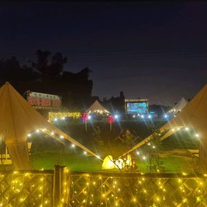 Flower Field Family Campground · Team Building · Clay Pot Chicken · Barbecue · Specialty Chinese Food · Fish Fire...
