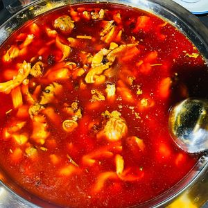 Aunt Li's Special Frog & Rabbit Hot Pot