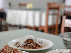 Liang Bancai Home-style Restaurant