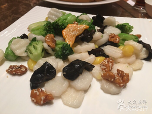 Guo's Family Banquet Chinese Cuisine