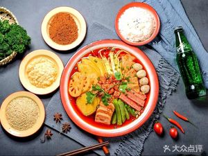 Small Stool Pan-style Spicy Hot Pot (Yunhua Road Branch)