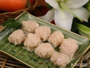 Lvhe Dumplings (Yinxing Apartment Phase I Branch)