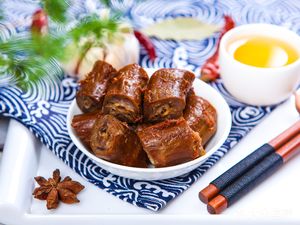 Shi Lu Xian - Sichuan-style Braised Food Takeaway (Taihong Branch)
