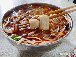 Many Many Lang Lang Up Spicy Intestine Noodles (Huayou Road 138 Residential Compound Branch)