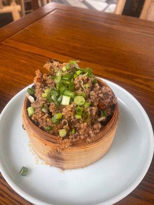 Long Chaoshou (Happy Valley Store)
