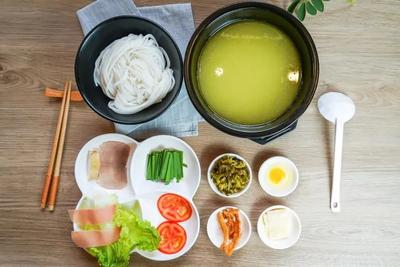 Li Jia Xiuchai Crossing-the-bridge Rice Noodles (Wuhou Temple Branch)