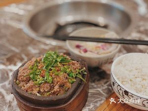 Leshan Yijie Steamed Beef