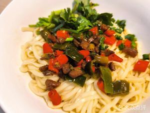Old Alley Porcelain Bowl Noodles (Tang Qing Yuan Store)