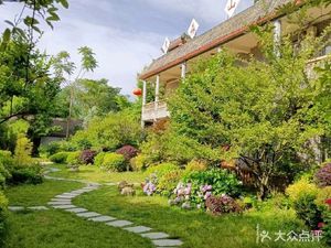 Dong Sen Mountain Villa