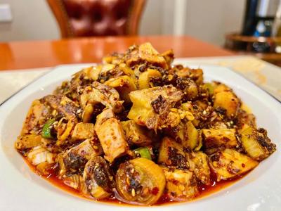 Sister Yang's Rabbit Cubes (Cujiao Longjing West Street Residential Area III Branch)