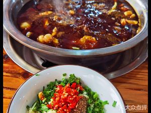 Linji Men Dun Fish Hot Pot (Xindu District Branch)