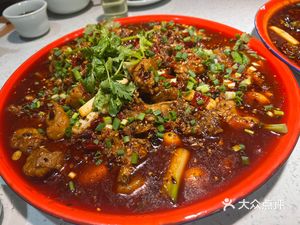 Wu Catfish Private Kitchen (Shoukai Longhu Ziyunfu Store)