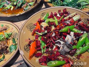 Zhang Hongbin Beef Restaurant (Yongding Village No. 100, Group 8 Branch)