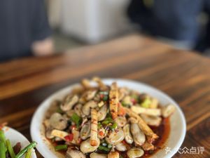 Sanhe Hotel Restaurant