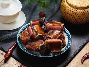 Qili Xiang Spicy Pot Fast Food (Jiaoda Branch)