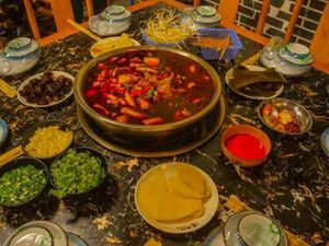 Qingshui Riverbank Roast Chicken (Florence Town Store)