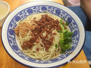 Suohuo Neijiang Beef Noodles (Jinquan Yangguang Changxinyuan Store)