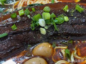 Dong Yong Family Recipe Braised Pork Noodles
