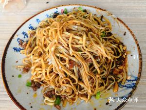 Yibin Burnt Noodles (Quanquan Renjia 3rd Phase A Zone Branch)