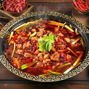 满山跑鲜兔火锅总店