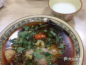 Mianyang Fresh Rice Noodles (Zhiling Building Store)