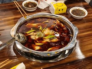 Qingyu Nian Cold Pot Fish (Gaoyu Nanwan Branch)